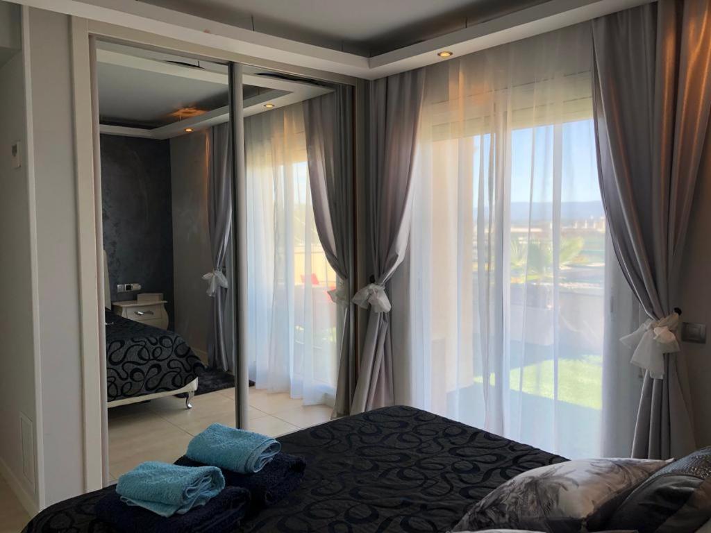 Apartamento Amposta Салоу Экстерьер фото